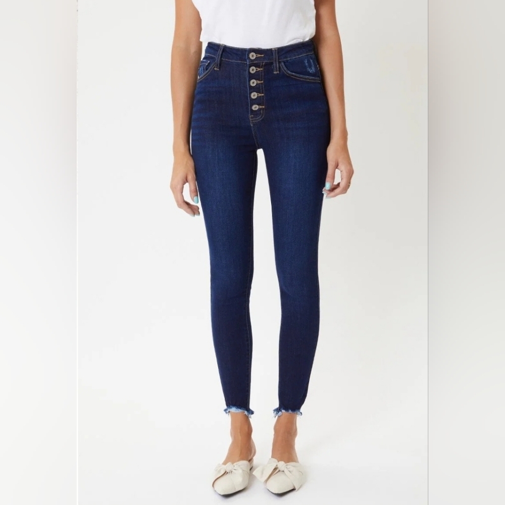 9/28 KanCan Ultra High Rise Button Fly Super Skinny Jean